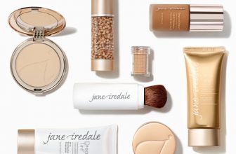 Powder vs Liquid Foundation | jane iredale